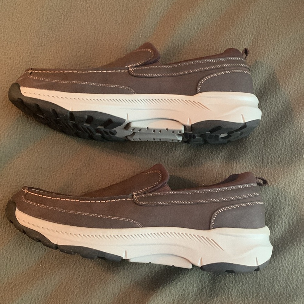 Cestfini Men’s slip on shoes. Arch support, orthotic. Faux leather. Size 11. Box - Picture 2 of 9